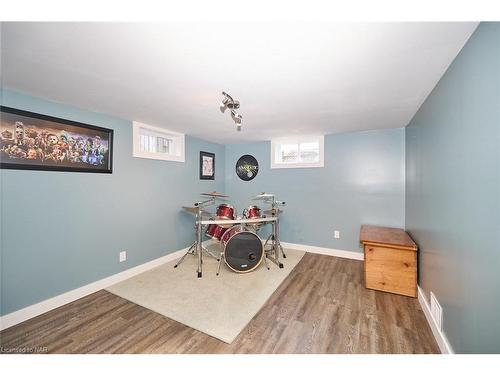 127 Windsor Street, Welland, ON - Indoor Photo Showing Other Room