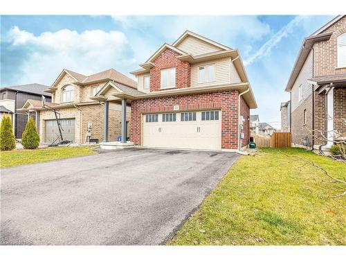 10 Bergenstein Crescent, Fonthill, ON - Outdoor With Facade