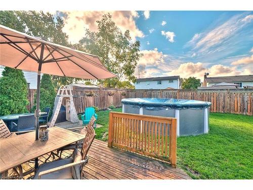 118 Rockwood Avenue, St. Catharines, ON - Outdoor With Above Ground Pool