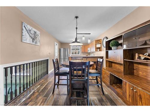 55 Thorold Avenue, Thorold, ON - Indoor Photo Showing Dining Room