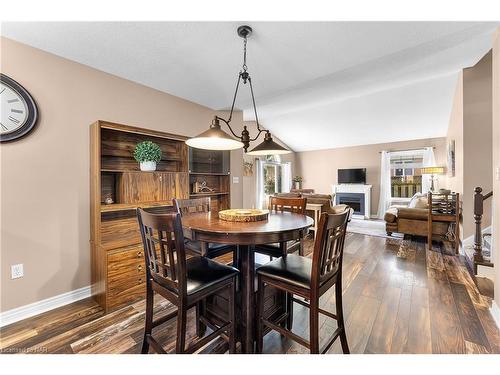 55 Thorold Avenue, Thorold, ON - Indoor Photo Showing Dining Room