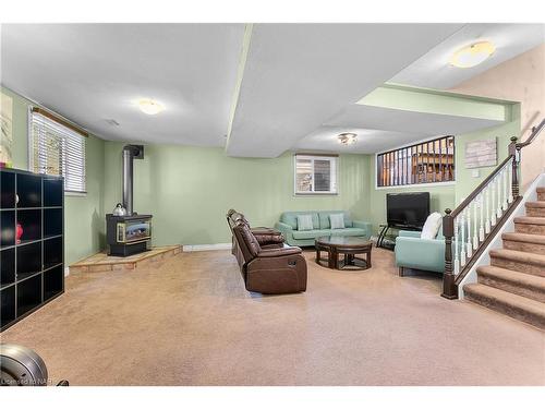 55 Thorold Avenue, Thorold, ON - Indoor Photo Showing Basement