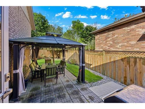 55 Thorold Avenue, Thorold, ON - Outdoor