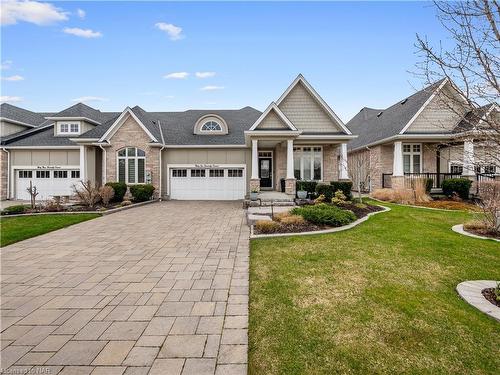 31 Stoneridge Crescent, Niagara-On-The-Lake, ON - Outdoor With Facade