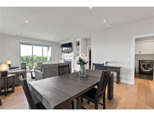 4-1849 Four Mile Creek Road, Niagara-On-The-Lake, ON - Indoor Photo Showing Dining Room