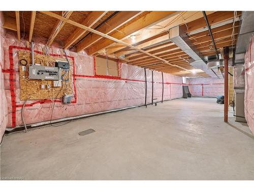 278 Silverwood Avenue, Welland, ON - Indoor Photo Showing Basement