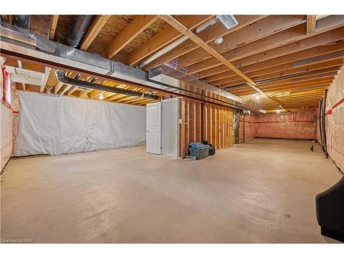 278 Silverwood Avenue, Welland, ON - Indoor Photo Showing Basement