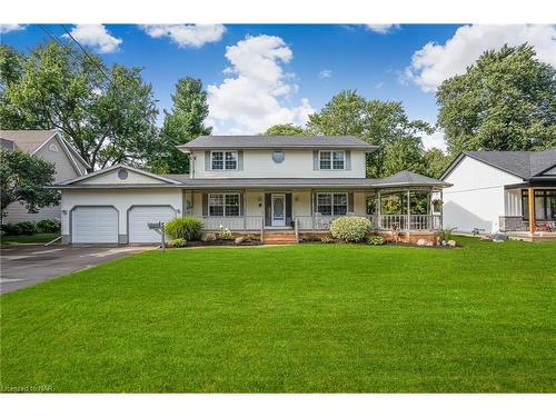 18 Topham Boulevard, Welland, ON - Outdoor With Deck Patio Veranda With Facade