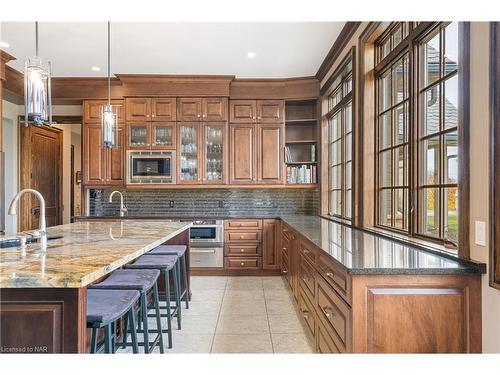 61830 Regional Road 27, Wainfleet, ON - Indoor Photo Showing Kitchen With Upgraded Kitchen