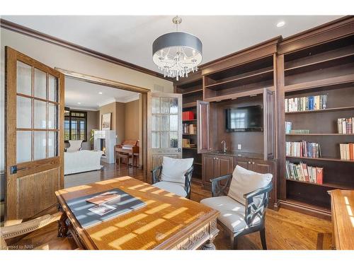 61830 Regional Road 27, Wainfleet, ON - Indoor Photo Showing Dining Room