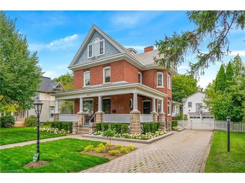 4119 Bridgeport Drive, Jordan Station, ON - Outdoor With Deck Patio Veranda With Facade