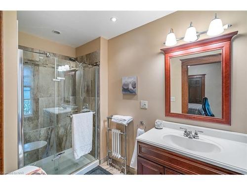 4119 Bridgeport Drive, Jordan Station, ON - Indoor Photo Showing Bathroom