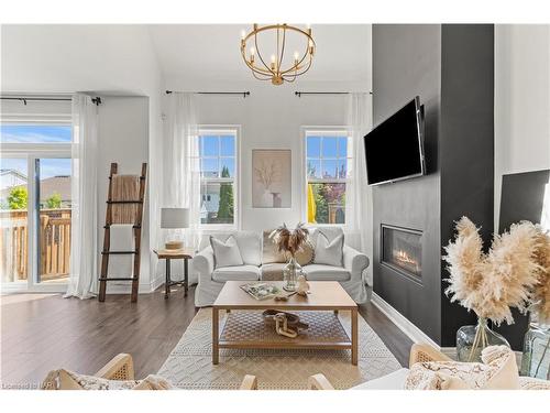 55 Paradise Grove, Niagara-On-The-Lake, ON - Indoor Photo Showing Living Room With Fireplace