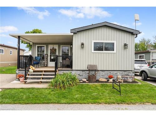 150-3033 Townline Road, Stevensville, ON - Outdoor With Deck Patio Veranda