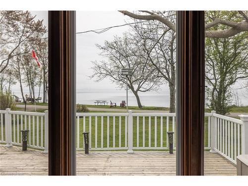 557 Edgewater Place, Dunnville, ON - Outdoor With Deck Patio Veranda