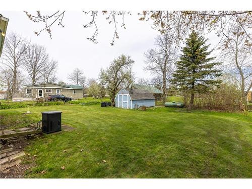 557 Edgewater Place, Dunnville, ON - Outdoor With Backyard