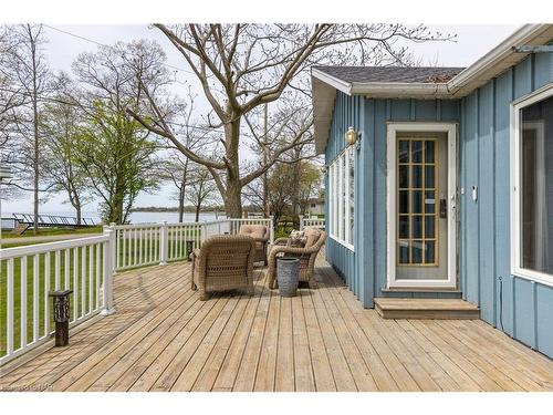 557 Edgewater Place, Dunnville, ON - Outdoor With Deck Patio Veranda With Exterior