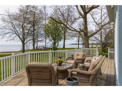 557 Edgewater Place, Dunnville, ON - Outdoor With Deck Patio Veranda With Exterior