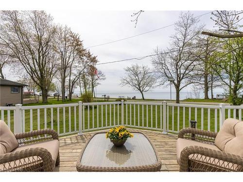 557 Edgewater Place, Dunnville, ON - Outdoor With Deck Patio Veranda