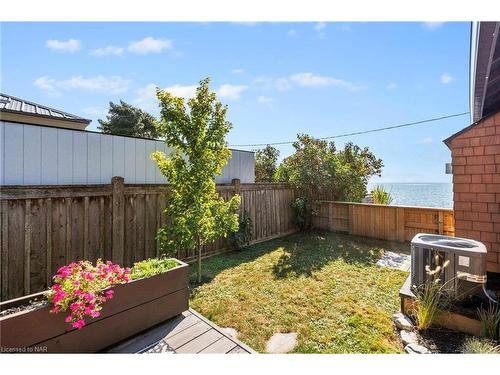 10959 Lakeshore Road, Wainfleet, ON - Outdoor With Deck Patio Veranda