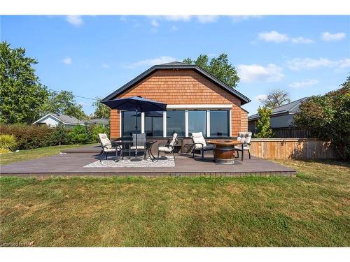 10959 Lakeshore Road, Wainfleet, ON - Outdoor With Deck Patio Veranda