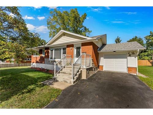 7 East Hampton Road, St. Catharines, ON - Outdoor