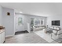 7 East Hampton Road, St. Catharines, ON  - Indoor Photo Showing Living Room 