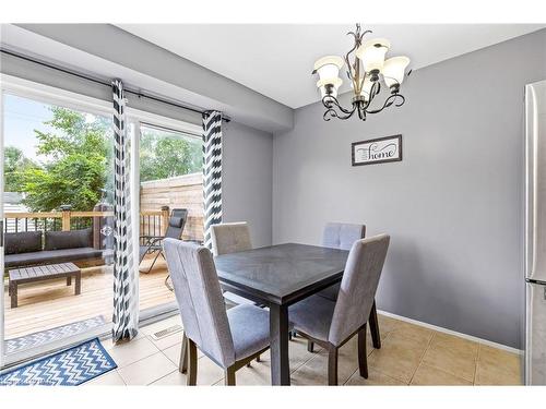 5938 Crimson Drive, Niagara Falls, ON - Indoor Photo Showing Dining Room