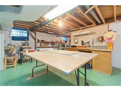 7151 Dorchester Road, Niagara Falls, ON - Indoor Photo Showing Basement