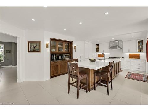 69 The Promenade Street, Niagara-On-The-Lake, ON - Indoor Photo Showing Dining Room