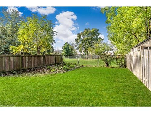 52 Silvan Drive, Welland, ON - Outdoor With Backyard