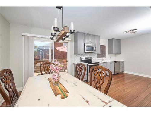 12 Corbett Avenue, St. Catharines, ON - Indoor Photo Showing Dining Room