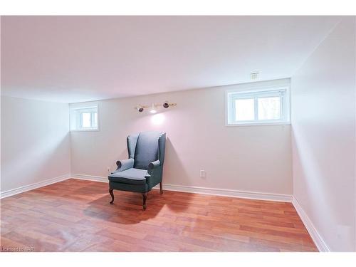 112 Rykert Street, St. Catharines, ON - Indoor Photo Showing Other Room