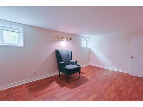 112 Rykert Street, St. Catharines, ON - Indoor Photo Showing Other Room