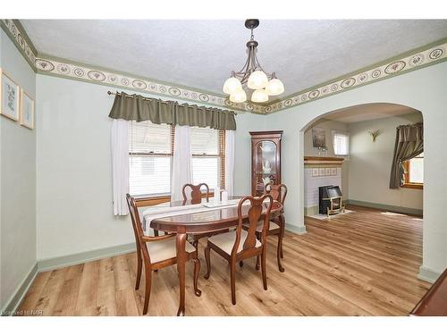 50 Riceland Avenue, Fort Erie, ON - Indoor Photo Showing Dining Room