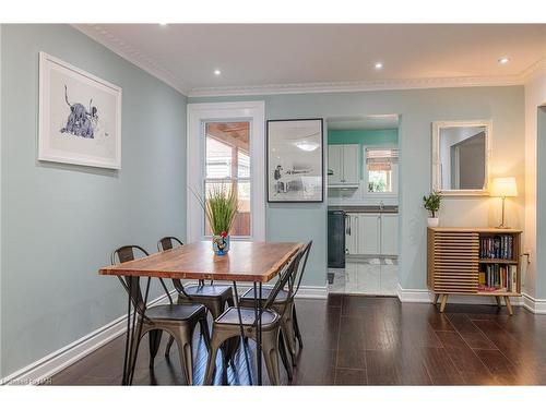 147 Lottridge Street, Hamilton, ON - Indoor Photo Showing Dining Room