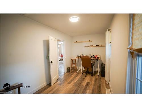 248 Niagara Street, St. Catharines, ON - Indoor