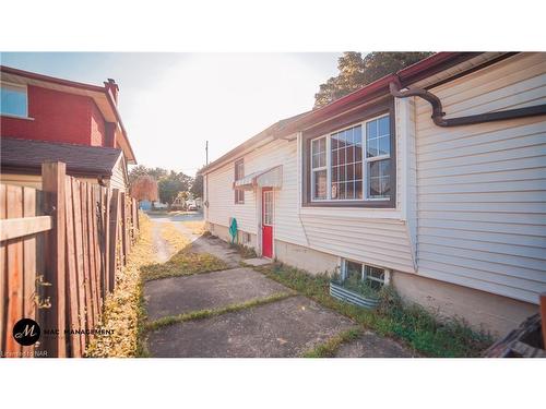 248 Niagara Street, St. Catharines, ON - Outdoor With Exterior