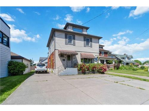 6143 Main Street, Niagara Falls, ON - Outdoor With Facade