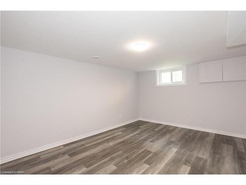 78 Gram Avenue, Welland, ON - Indoor Photo Showing Other Room