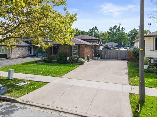 7076 Jill Drive, Niagara Falls, ON - Outdoor