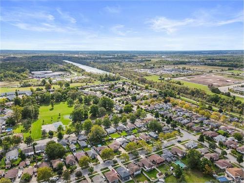 7076 Jill Drive, Niagara Falls, ON - Outdoor With View