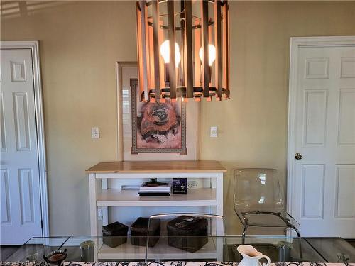 3829 Brunswick Avenue, Crystal Beach, ON - Indoor Photo Showing Other Room