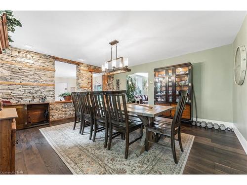 1562 Ridge Rd, Ridgeway, ON - Indoor Photo Showing Dining Room