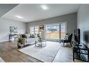 7209 Parsa Street, Niagara Falls, ON  - Indoor Photo Showing Living Room 