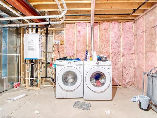 3-13 Valley Road, St. Catharines, ON - Indoor Photo Showing Laundry Room