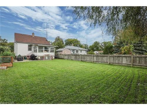 30 Rosedale Avenue, St. Catharines, ON - Outdoor With Backyard