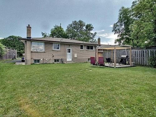 6631 Argyll Crescent, Niagara Falls, ON - Outdoor