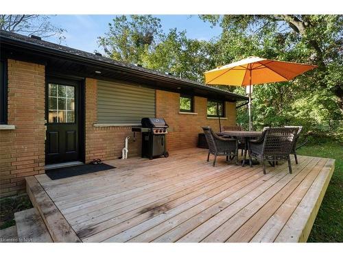 1717 Cream Street, Pelham, ON - Outdoor With Deck Patio Veranda With Exterior