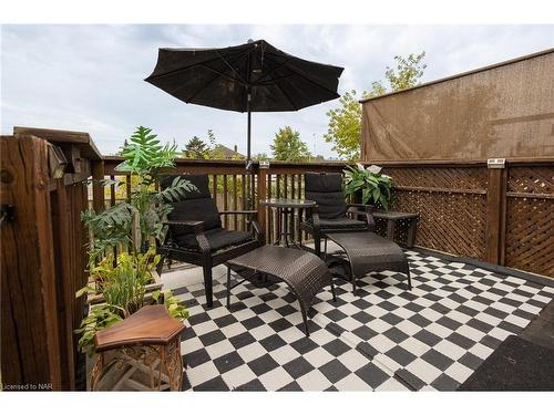 8378 Atack Court, Niagara Falls, ON - Outdoor With Deck Patio Veranda With Exterior